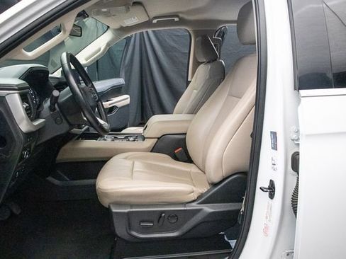 Used 2024 Ford Expedition Max XLT AWD/4WD image 27