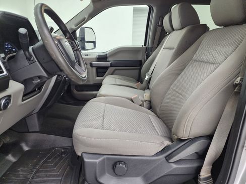 Used 2018 Ford F250 XLT image 8