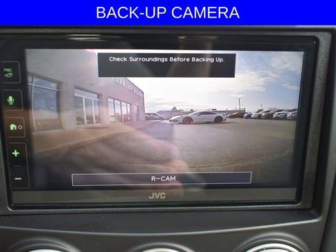 Used 2016 Nissan 370Z Roadster RWD image 6