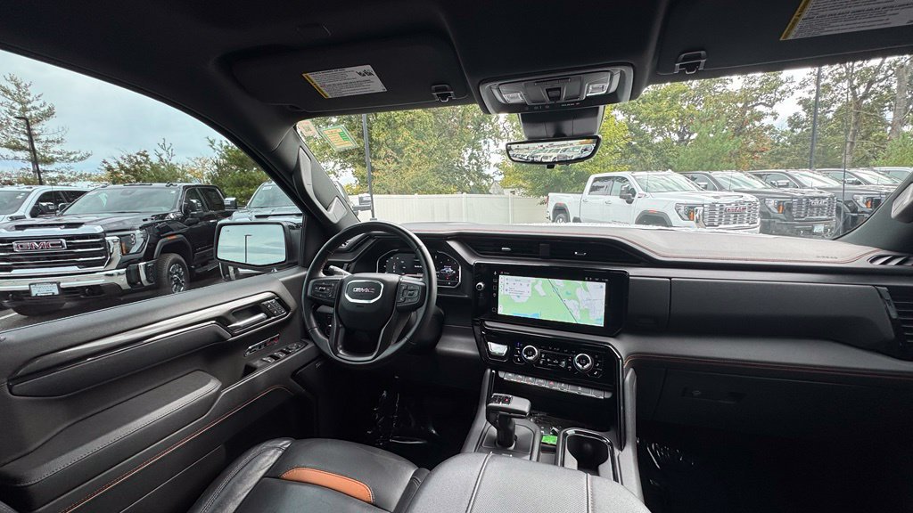Used 2025 GMC Sierra 1500 AT4 w/ AT4 Premium Package AWD/4WD image 13