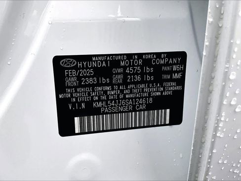 Used 2025 Hyundai Sonata Limited image 36