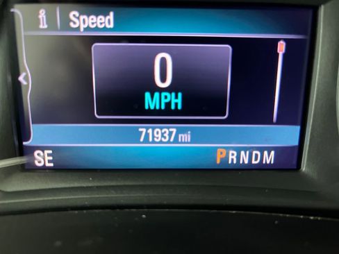 Used 2021 Buick Encore Preferred w/ Safety Package image 17