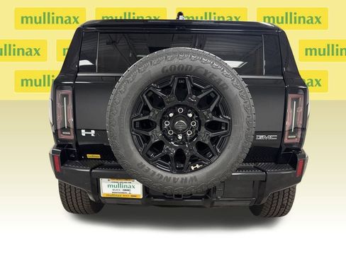 New 2026 GMC Hummer EV SUV image 16