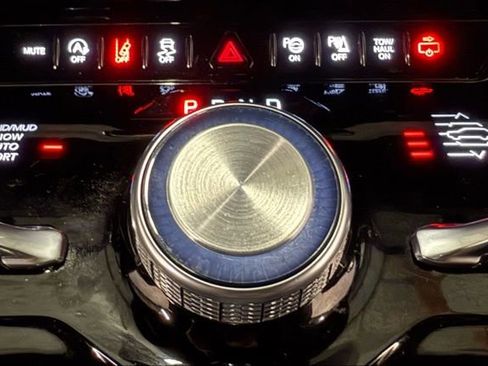 Used 2022 Jeep Wagoneer Series II w/ Convenience Group I image 34