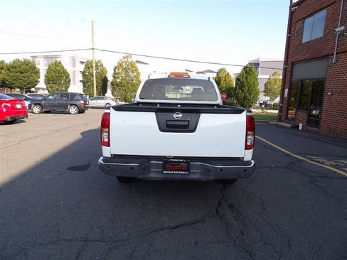 Used 2015 Nissan Frontier S image 7