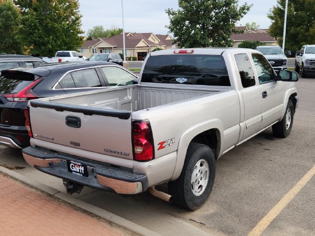 Used 2004 Chevrolet Silverado 1500 4x4 Extended Cab w/ Light Duty Power Package image 5