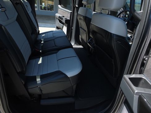 Used 2023 Ford F150 Lightning Platinum AWD/4WD image 15