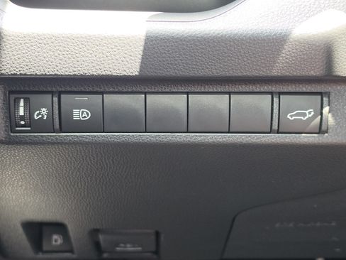 Certified 2025 Toyota RAV4 XLE Premium AWD/4WD image 15