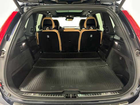 Used 2019 Volvo XC90 T6 Momentum w/ Advanced Package AWD/4WD image 35
