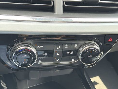 New 2026 Chevrolet Trax LT w/ Driver Confidence Package image 6