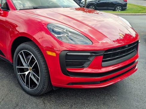 Used 2022 Porsche Macan AWD/4WD image 4