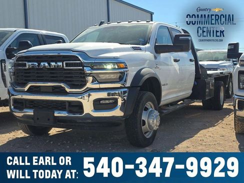 Used 2025 RAM 5500 4x4 Crew Cab image 1
