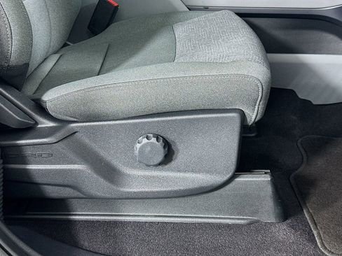 Used 2024 Ford F150 Lightning XLT image 23