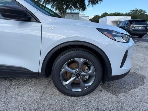 Used 2025 Ford Escape ST-Line FWD image 13