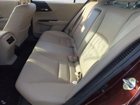 Used 2017 Honda Accord EX-L image 21