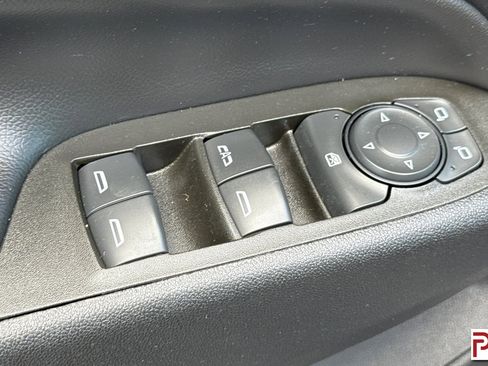 Certified 2022 Chevrolet Equinox LT AWD/4WD image 13