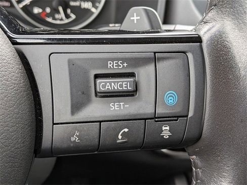 Certified 2023 Nissan Rogue SV w/ SV Premium Package image 17