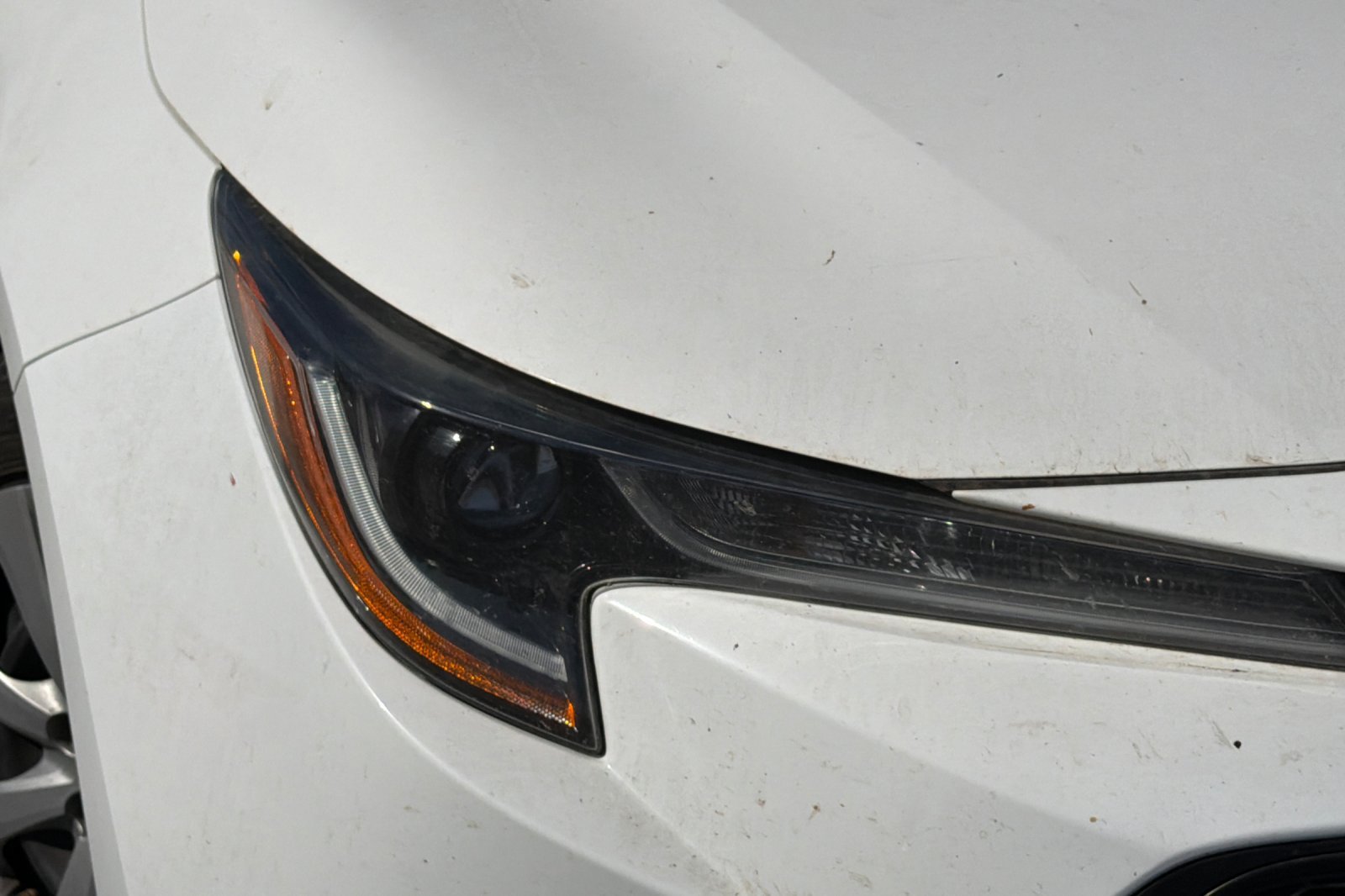 Used 2020 Toyota Corolla LE FWD image 37