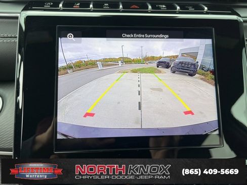 New 2025 Jeep Grand Cherokee L Altitude image 10