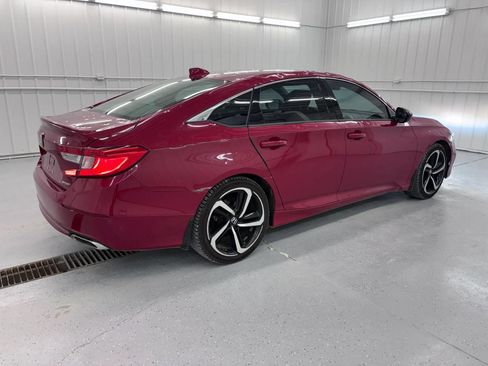 Used 2019 Honda Accord Sport image 6