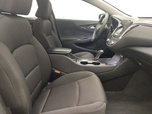 Used 2020 Chevrolet Malibu LS FWD image 21