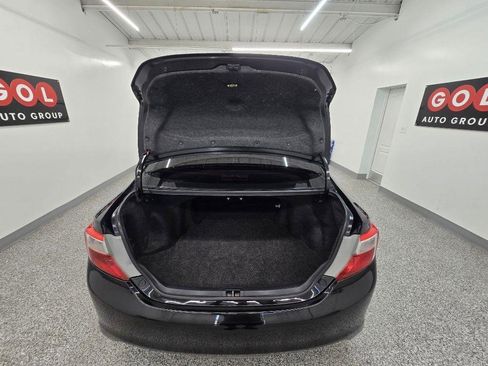 Used 2013 Toyota Camry SE FWD image 16