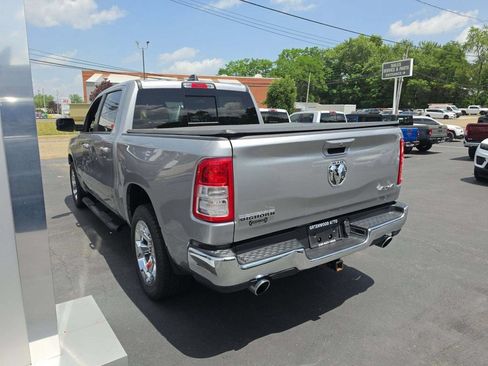Used 2022 RAM 1500 Big Horn AWD/4WD image 3