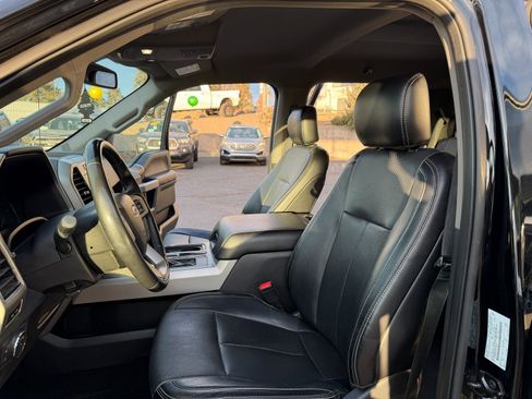 Used 2018 Ford F150 Lariat image 10