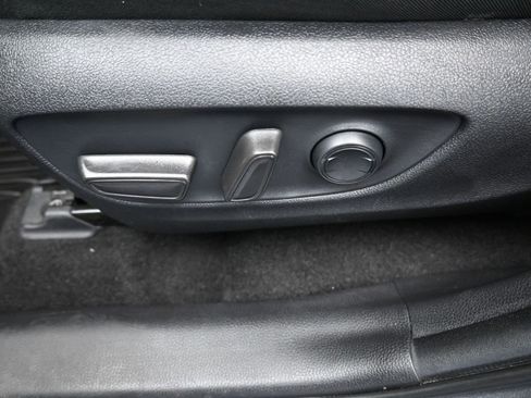 Certified 2022 Toyota RAV4 XLE image 7