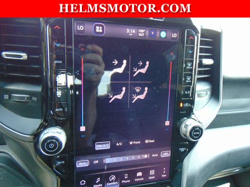 Used 2025 RAM 2500 Tradesman AWD/4WD image 35