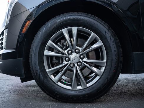 Used 2023 Cadillac XT5 Premium Luxury AWD/4WD image 11