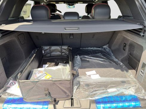 New 2026 Land Rover Range Rover Sport Dynamic SE image 19