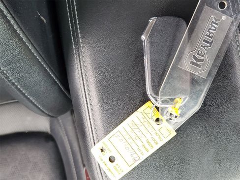 Used 2021 Kia Seltos EX image 33