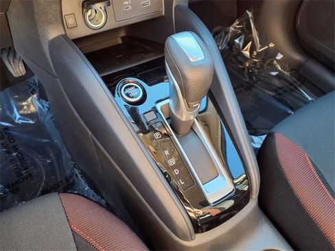 New 2025 Nissan Versa SR w/ Trunk Package image 17