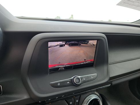 Used 2023 Chevrolet Camaro LT image 18