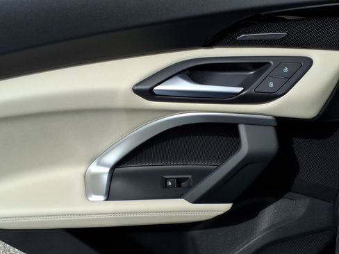 New 2025 Audi Q5 Premium Plus AWD/4WD image 19
