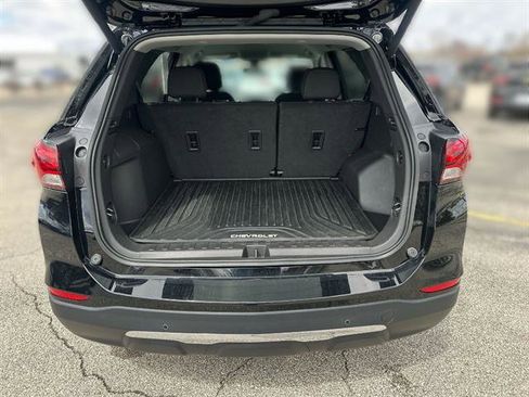 Used 2024 Chevrolet Equinox LT image 41