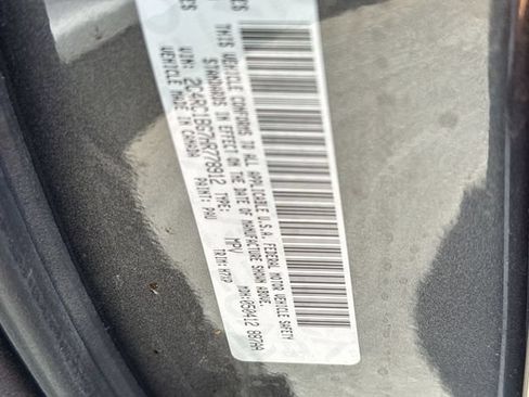 Used 2017 Chrysler Pacifica Touring Plus FWD image 28