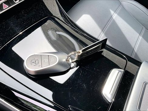 Used 2026 Mercedes-Benz C 300 4MATIC Sedan image 10