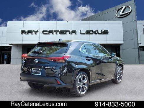 Certified 2023 Lexus UX 250h FWD w/ Accessory Package (Z2) image 4