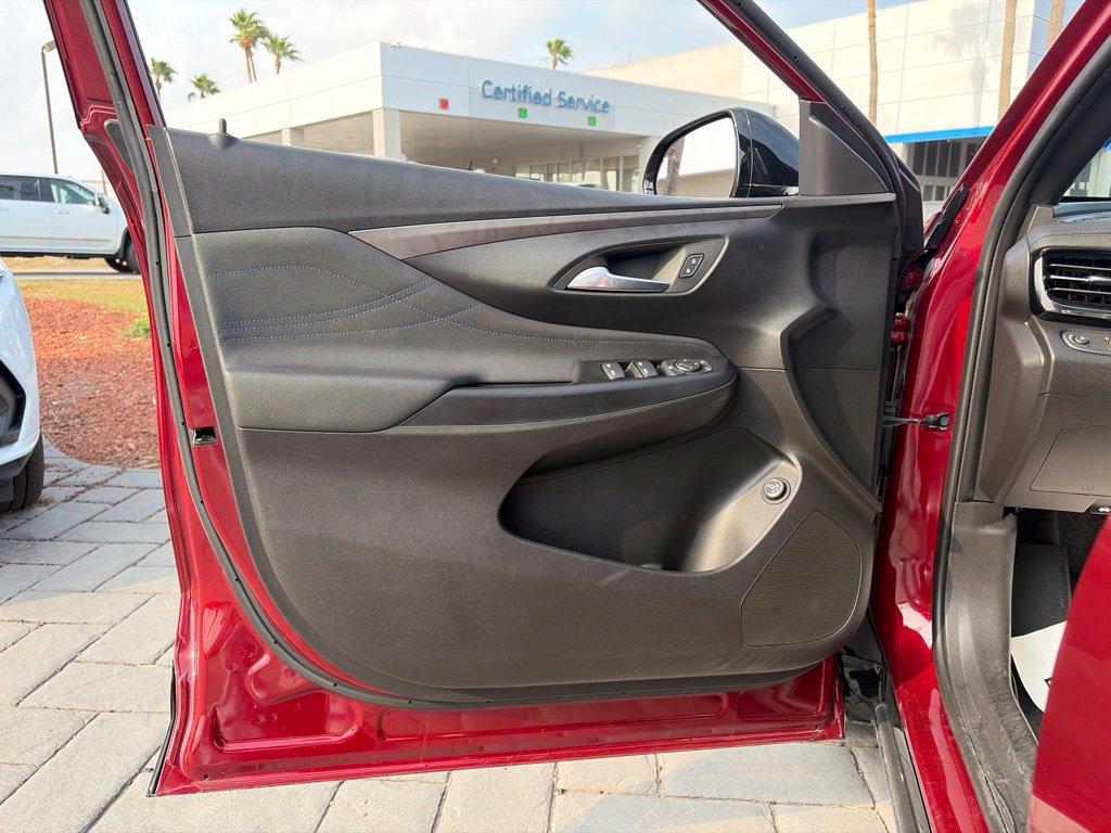 Used 2024 Buick Envista Sport Touring w/ Convenience I Package FWD image 13