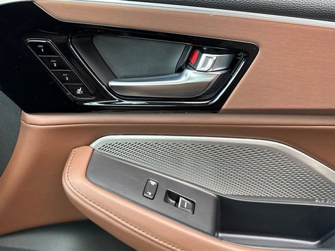 Certified 2023 Acura MDX SH-AWD w/ Technology Package image 23