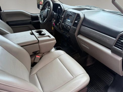 Used 2019 Ford F350 XL w/ Power Equipment Group AWD/4WD image 15
