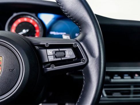 Used 2021 Porsche 911 Carrera image 27