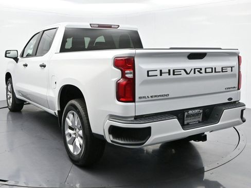 Used 2022 Chevrolet Silverado 1500 Custom w/ Safety Confidence Package RWD image 5
