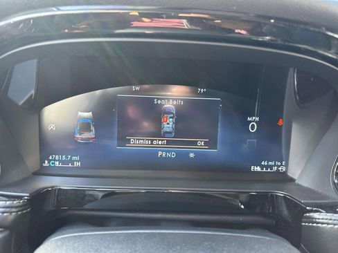 Used 2023 Lincoln Corsair AWD image 25