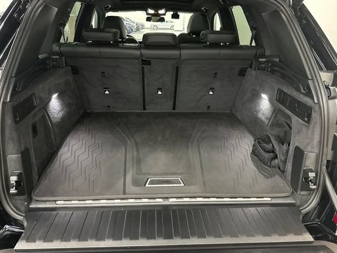 Used 2026 BMW X5 xDrive50e w/ Executive Package AWD/4WD image 17