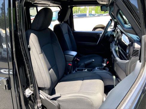 Used 2019 Jeep Wrangler Unlimited Sport AWD/4WD image 10