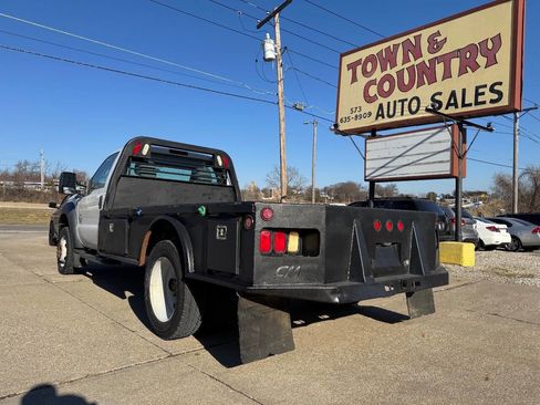 Used 2015 Ford F550 4x4 Regular Cab Super Duty image 8
