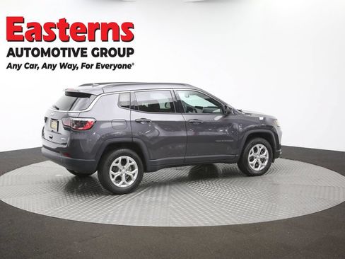 Used 2024 Jeep Compass Latitude AWD/4WD image 37